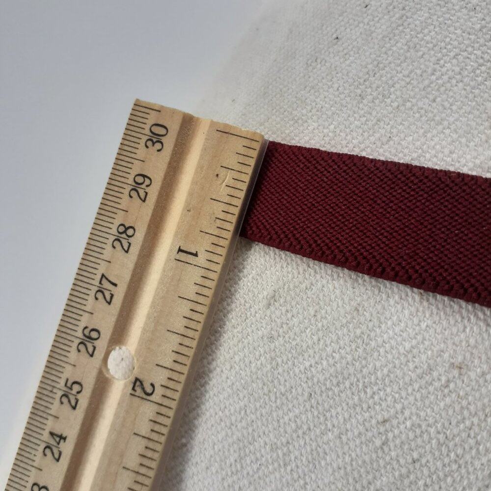 Koret City Blues Red Burgundy Cinch Stretched Skinny Belt One Size Magnet Lock - Picture 10 of 10